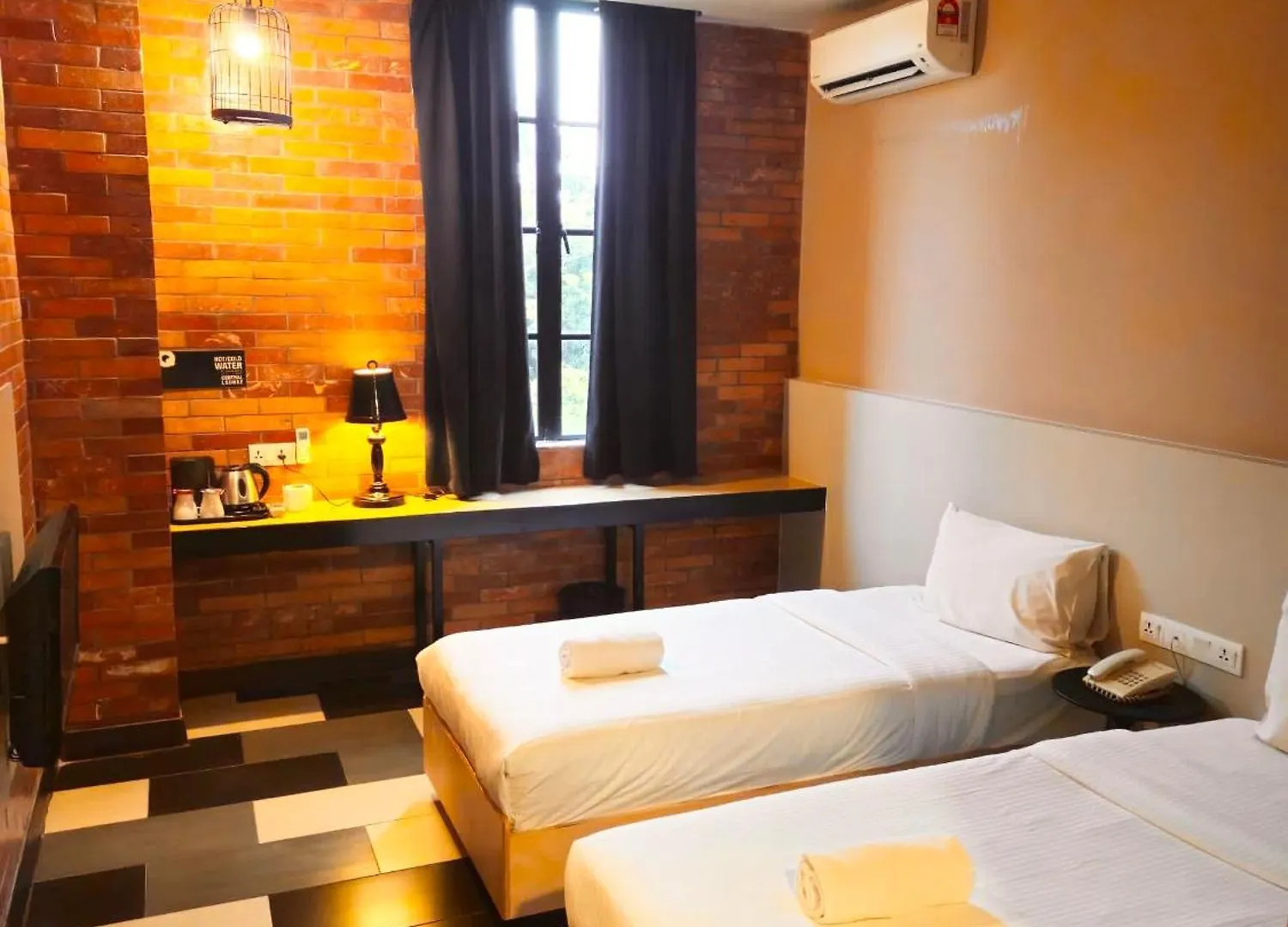 The Youniq Hotel, Klia T1, Klia T2 Sepang Hotel