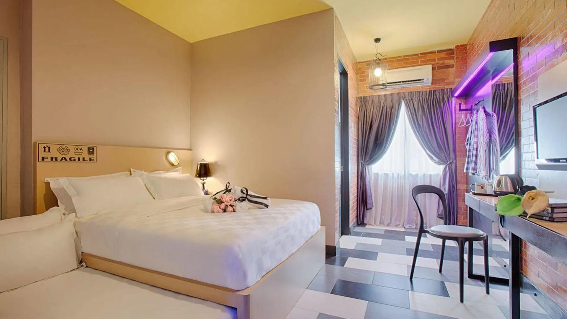 The Youniq Hotel, Klia T1, Klia T2 Sepang Hotel